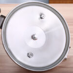 Gas stove pressure cooker - Image 2