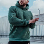 Men's Plush Hoodies Sweatshirt With Big Pocket Fashion Long-sleeved Pullover Hooded Top Solid Clothing - Image 3